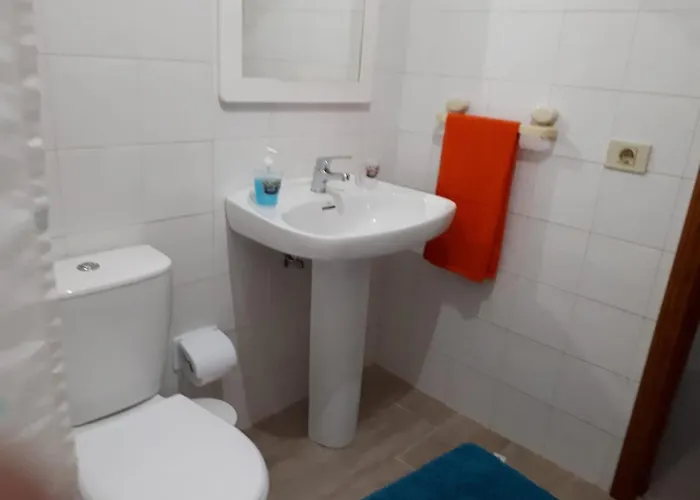 Luminous Cute By The & Harbour Apartament *